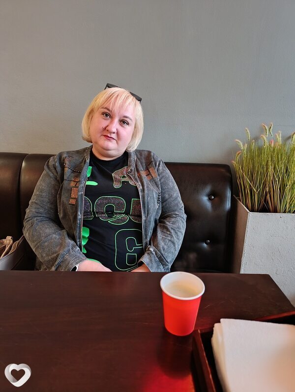 Алёна, 39, Луганске — анкета №1578350