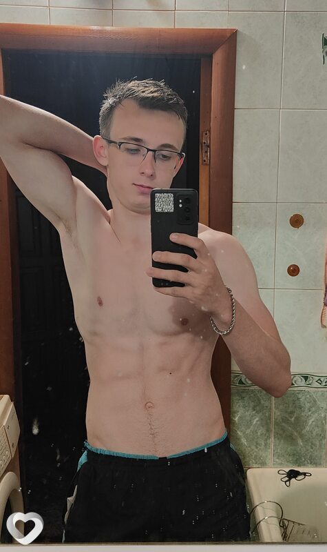 Тихон, 21, Самаре — анкета №1578731
