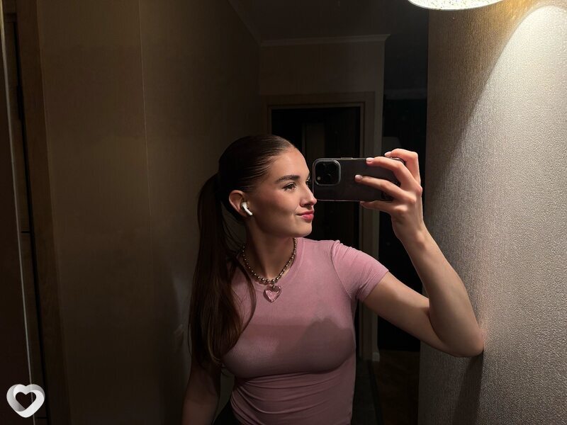 Катя, 21, Москве — анкета №1578797