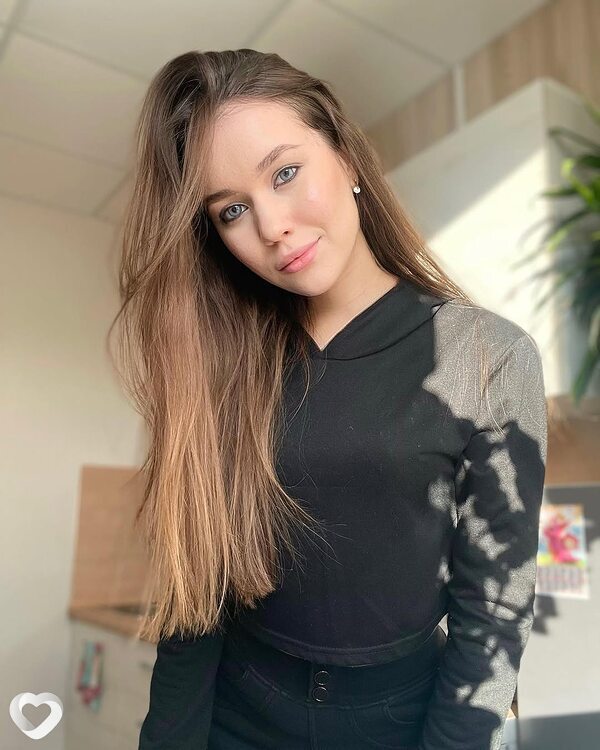 Катя, 21, Москве — анкета №1578950