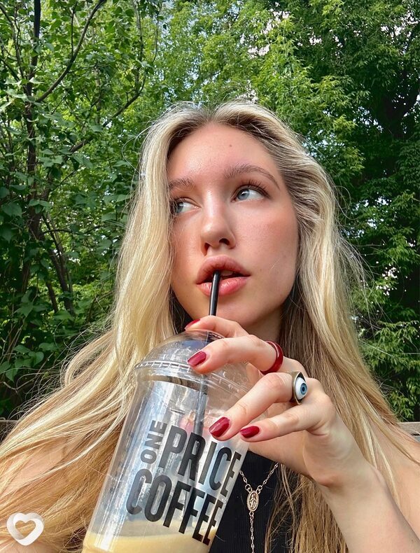 Анастасия, 27, Москве — анкета №1579986