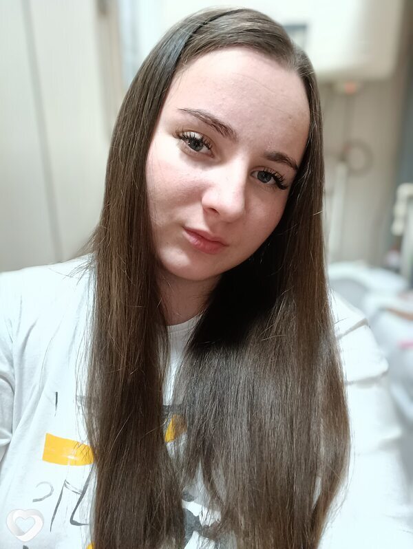 Елена, 22, Уссурийске — анкета №1580272