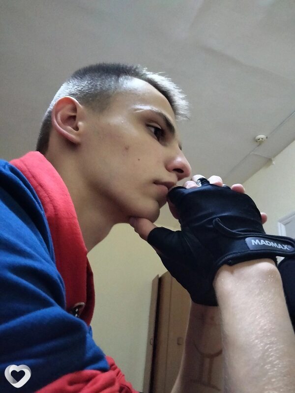 Александр, 22, Белгороде — анкета №1580738