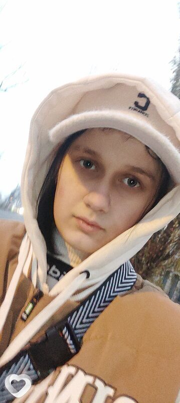 Юлия, Торез