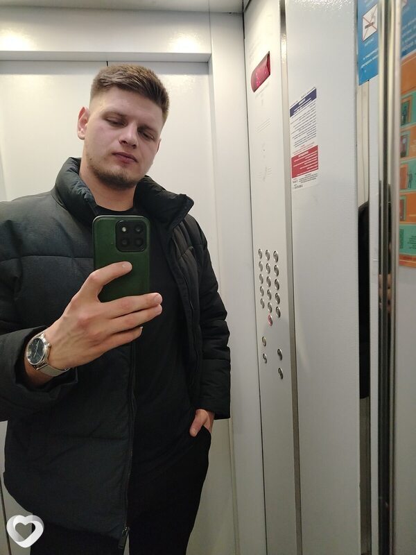 Максим, 26, Тюмени — анкета №1581383