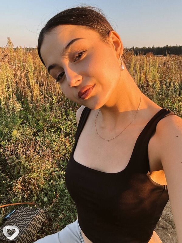 Полина, 22, Санкт-Петербурге — анкета №1581794