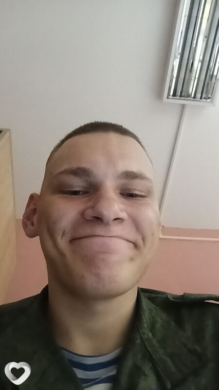 Артём, 21, Смолевичах — анкета №1581743