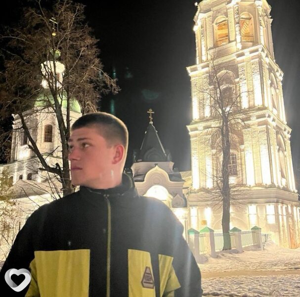 Арсений, 22, Воронеже — анкета №1582330