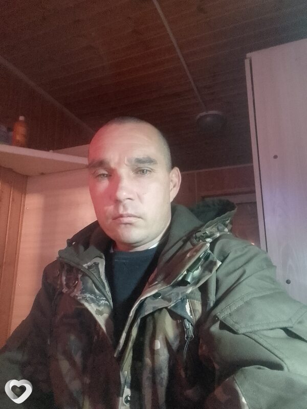Анатолий, 37, Минусинске — анкета №1582267