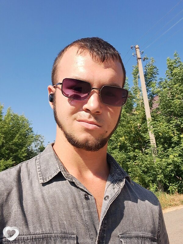 Владимир, 21, Самаре — анкета №1582900