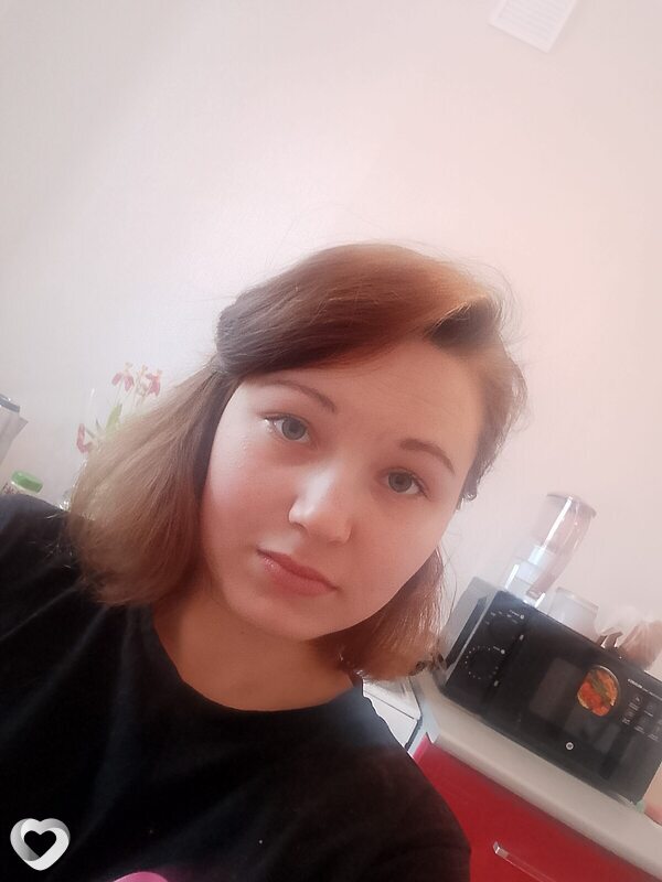 Полина, 21, Перми — анкета №1583001