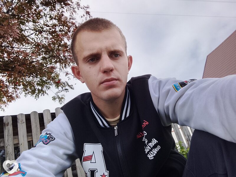 Данил, 23, Барнауле — анкета №1583288