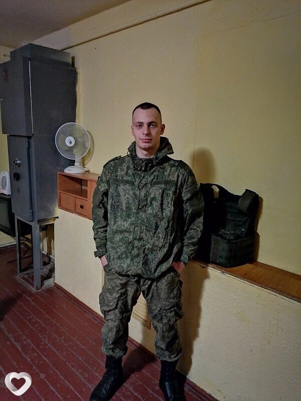 Антон, 21, Курске — анкета №1583450