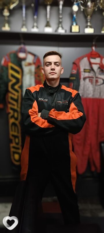 Денис, 23, Новополоцке — анкета №1583161