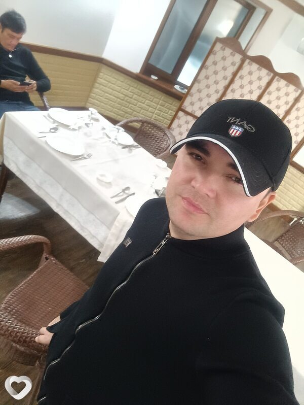 Маликов Б, 37, Алупке — анкета №1583562