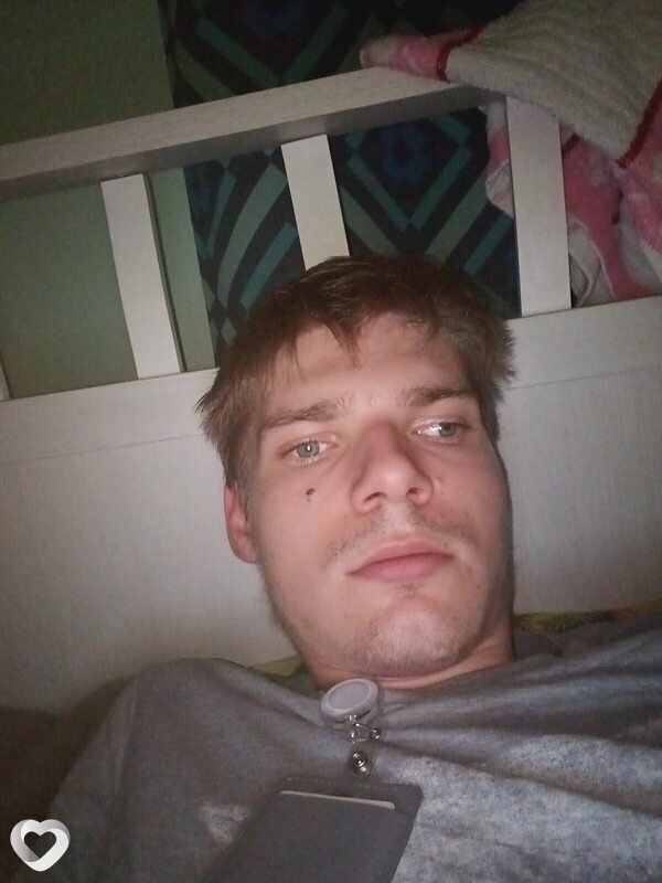 Толя, 26, Хотькове — анкета №1583836