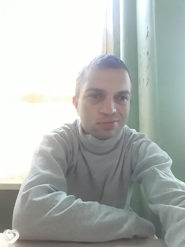 Веталь, 31, Шахтах — анкета №1583907