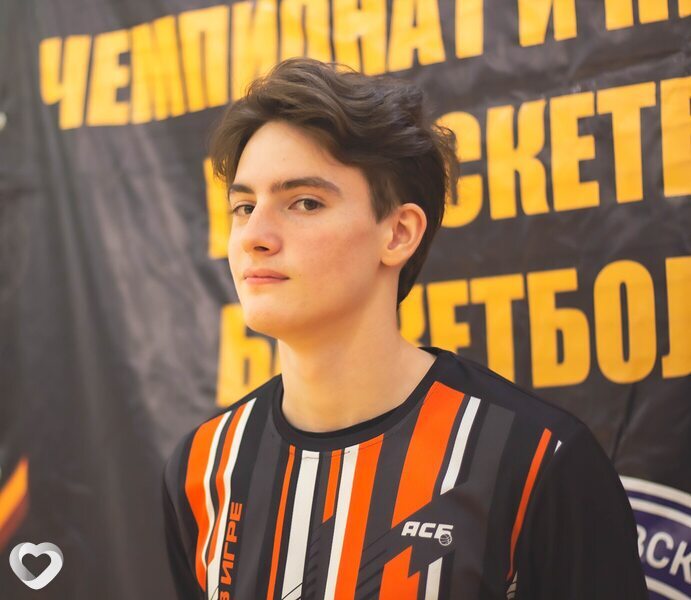 Глеб, 20, Ульяновске — анкета №1584006