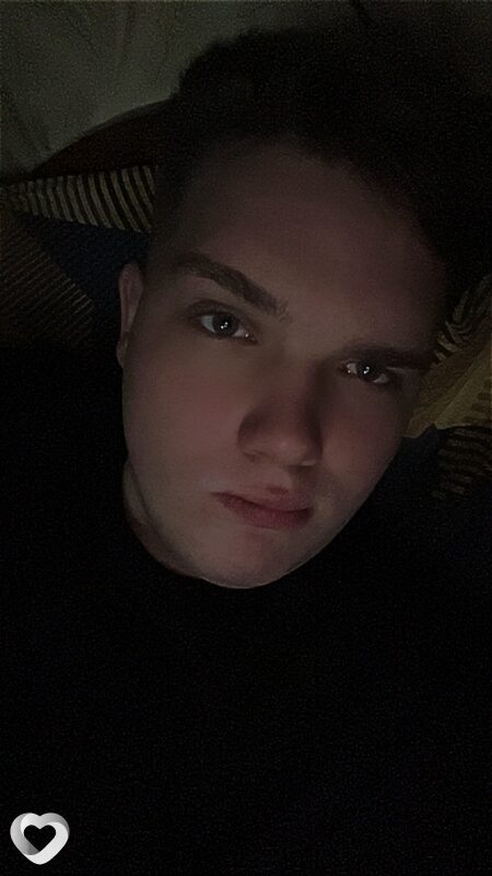 Макс, 20, Несвиже — анкета №1585109
