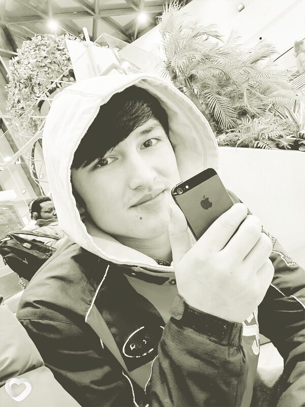 Хусен, 22, Москве — анкета №1585357