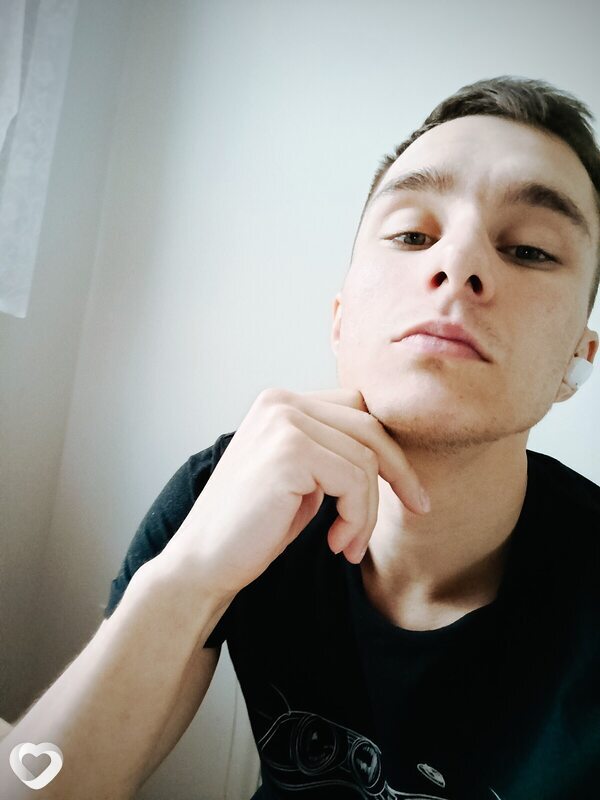 Глеб, 23, Минске — анкета №1585376