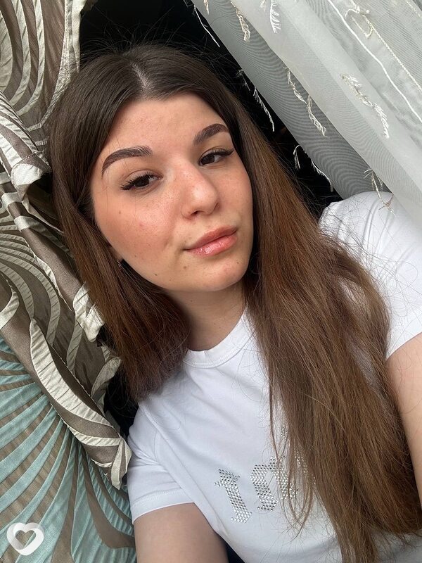 Ксения, 22, Омске — анкета №1585687