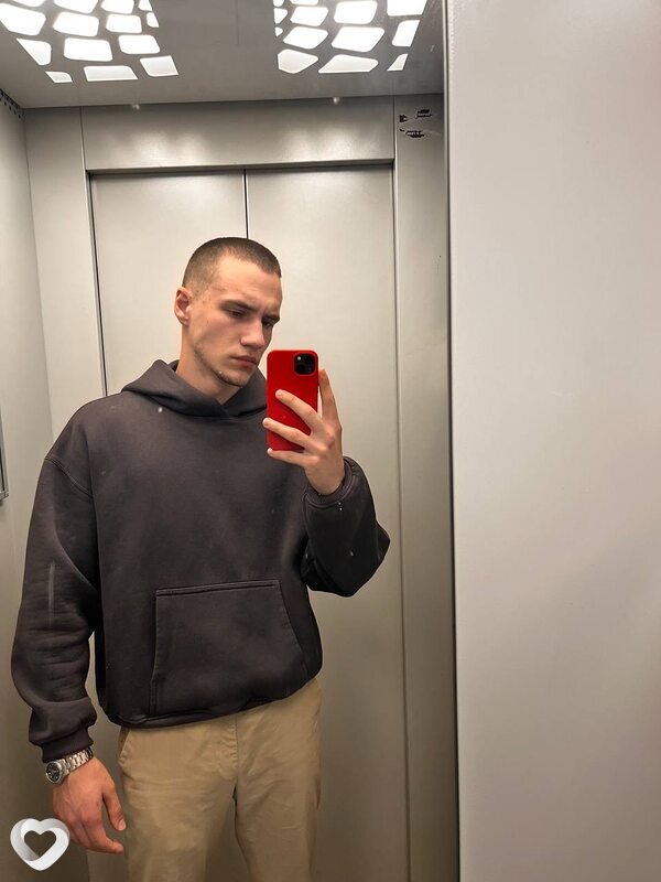 Егор, 19, Саратове — анкета №1586504