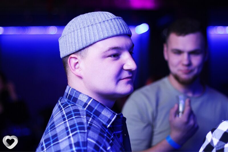 Алекс, 26, Южно-Сахалинске — анкета №1586700