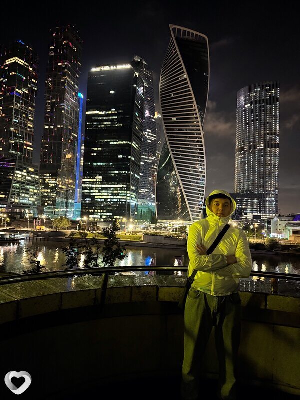 Умид, 23, Москве — анкета №1586745