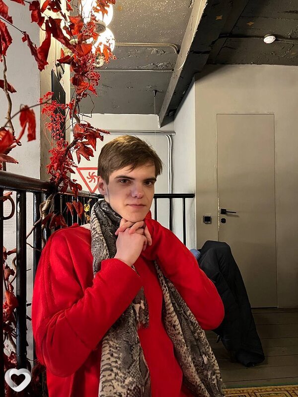 Василий, 22, Москве — анкета №1587471