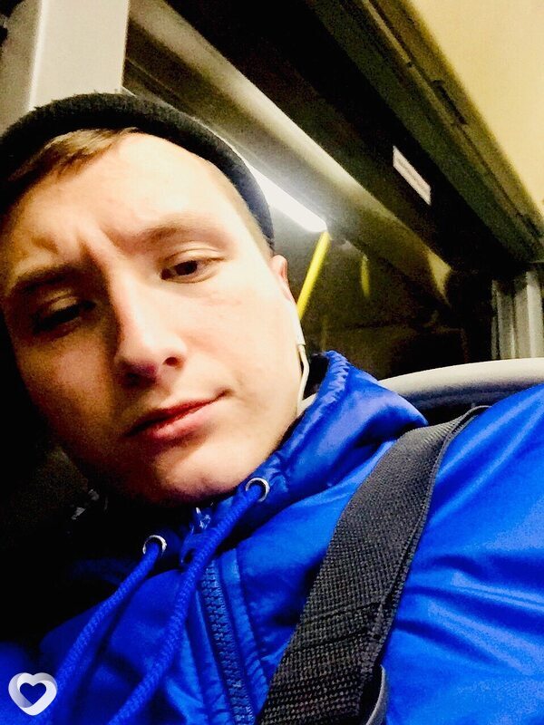 Артур, 26, Саратове — анкета №1587788