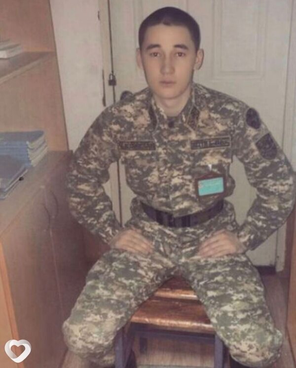 Ержан, 20, Караганде — анкета №1587839