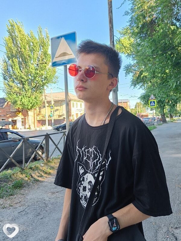 Даниил, 19, Таганроге — анкета №1588580