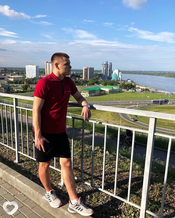 Макар, 23, Барнауле — анкета №1589420