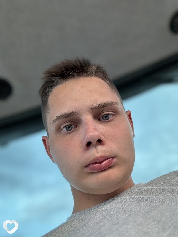 Женя, 22, Санкт-Петербурге — анкета №1589662