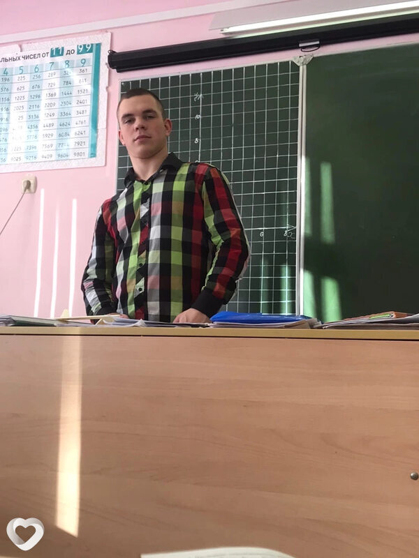 Виталий, 26, Свободном — анкета №1590459