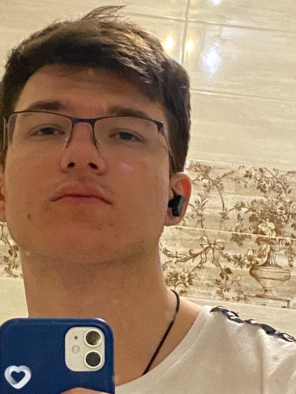 Михаил, 22, Иркутске — анкета №1590918