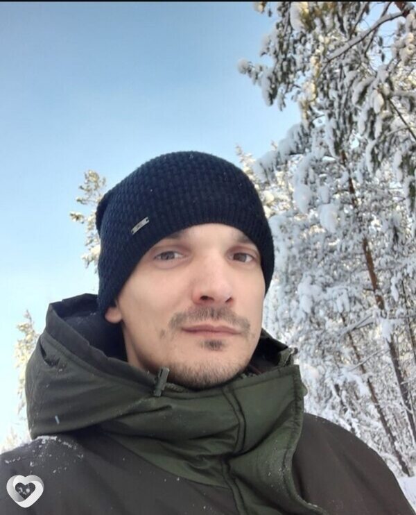 Максим, 39, Югорске — анкета №1592406
