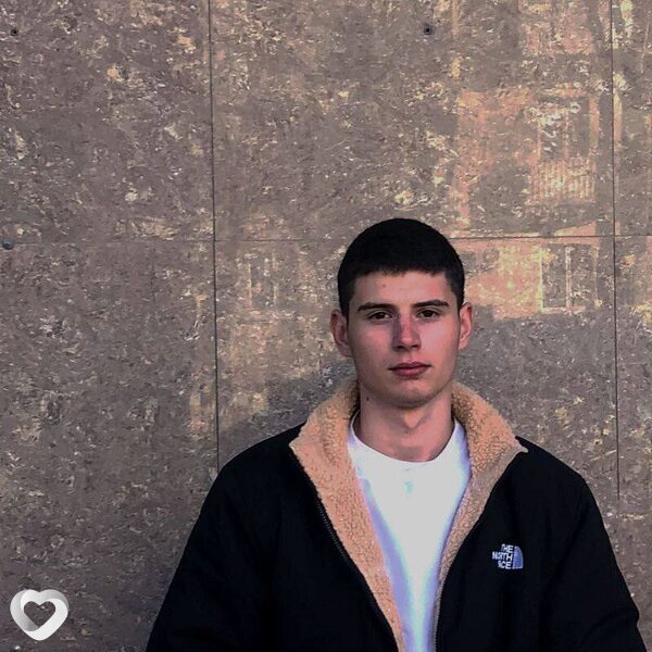 Андрей, 20, Новошахтинске — анкета №1592577