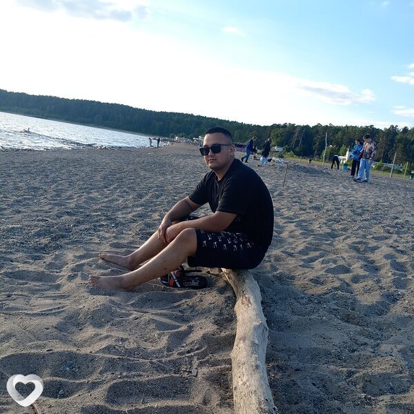 Бека, 27, Новосибирске — анкета №1594505