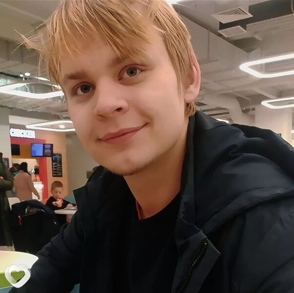 Ярослав, 21, Минске — анкета №1594443