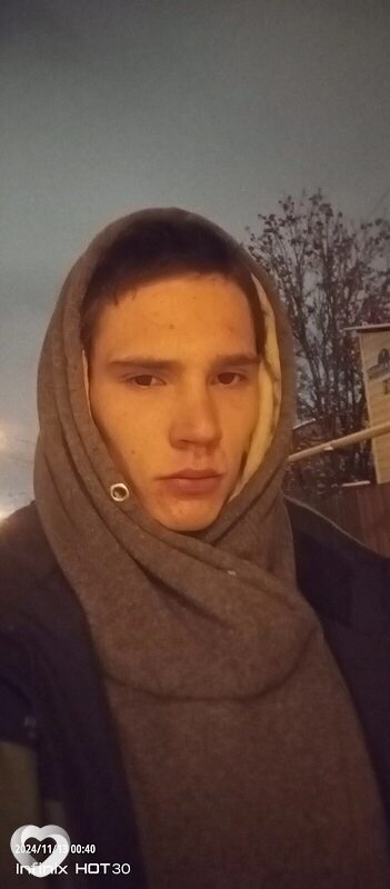 Евгений, 20, Тюмени — анкета №1595012