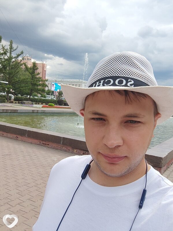 Юрий, 29, Магадане — анкета №1595662