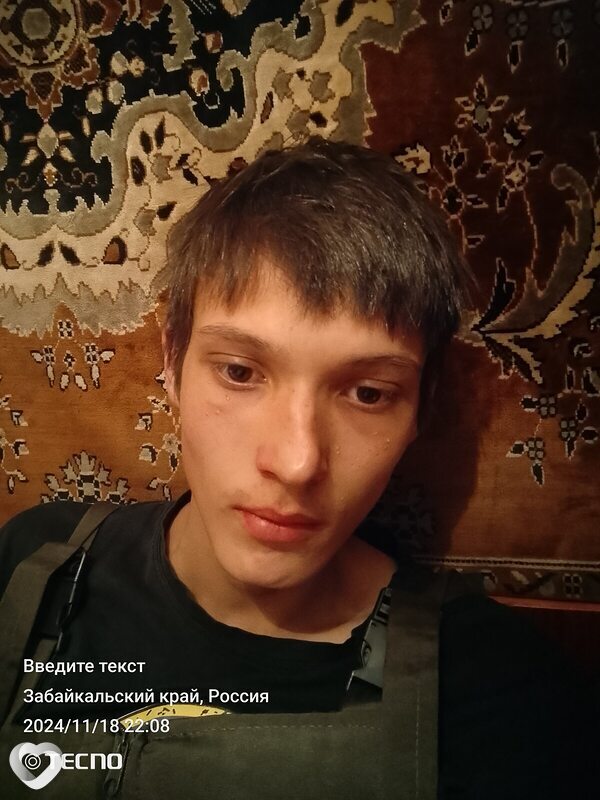 Артём, 21, Москве — анкета №1595995