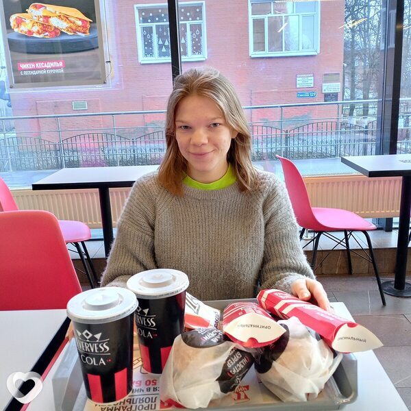 Юля, 27, Москве — анкета №1596251