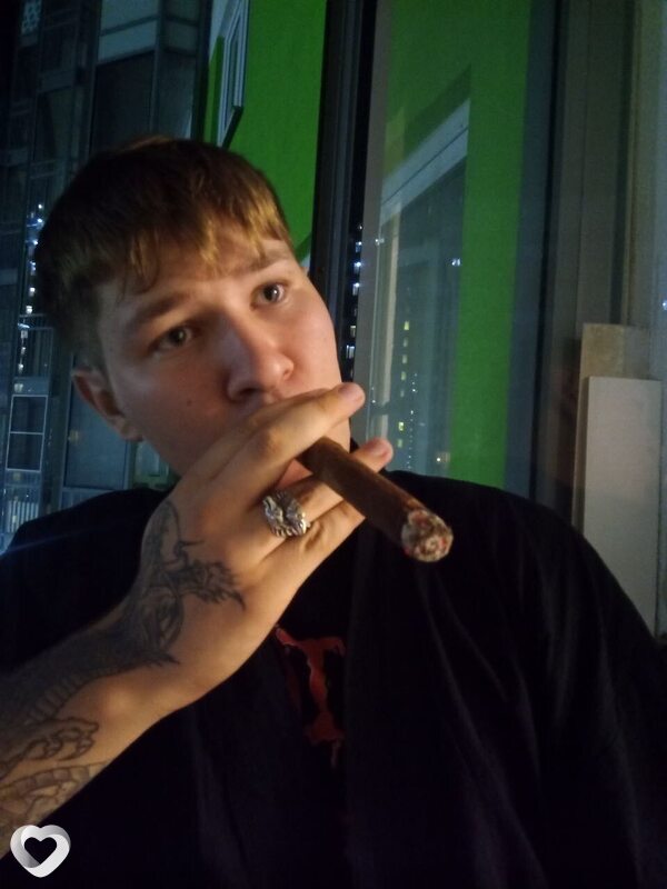 Николай, 23, Санкт-Петербурге — анкета №1596464