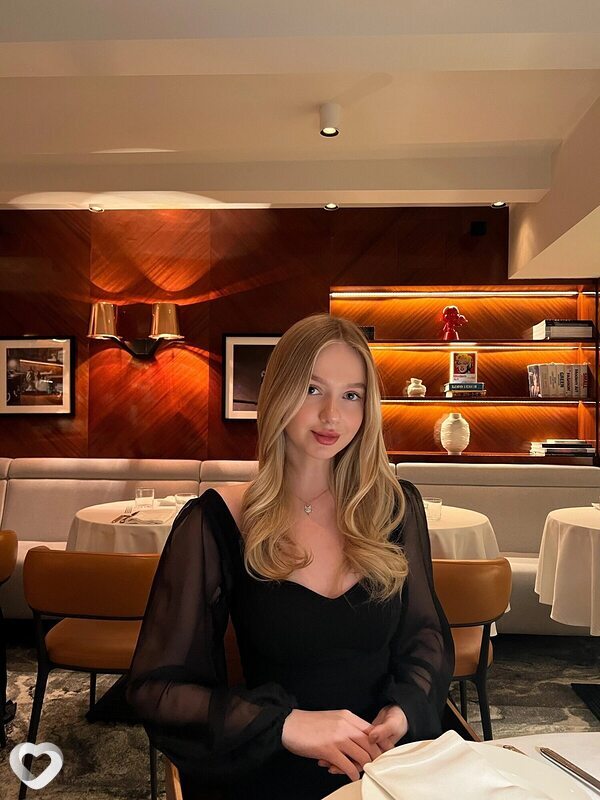 Анна, 24, Москве — анкета №1596633