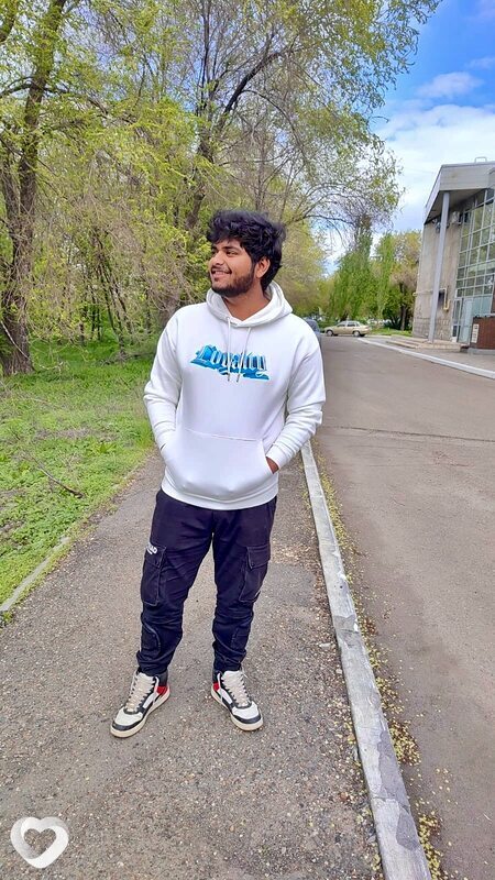 Sushant, 23, Оренбурге — анкета №1596637
