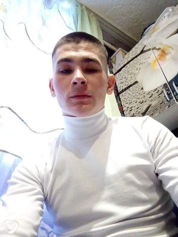 Роман, 24, Бийске — анкета №1596681