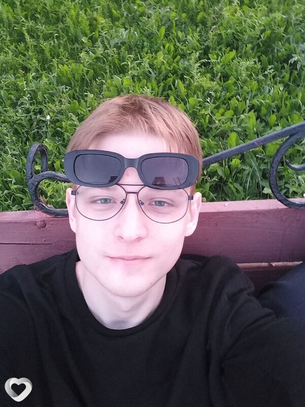 Дмитрий, 19, Москве — анкета №1596864
